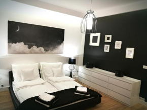 Black&White Apartment- Wierzbowa 5, Poznań